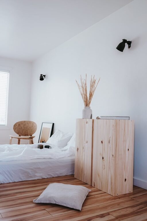 Proste sposoby na redukcję hałasu w domu